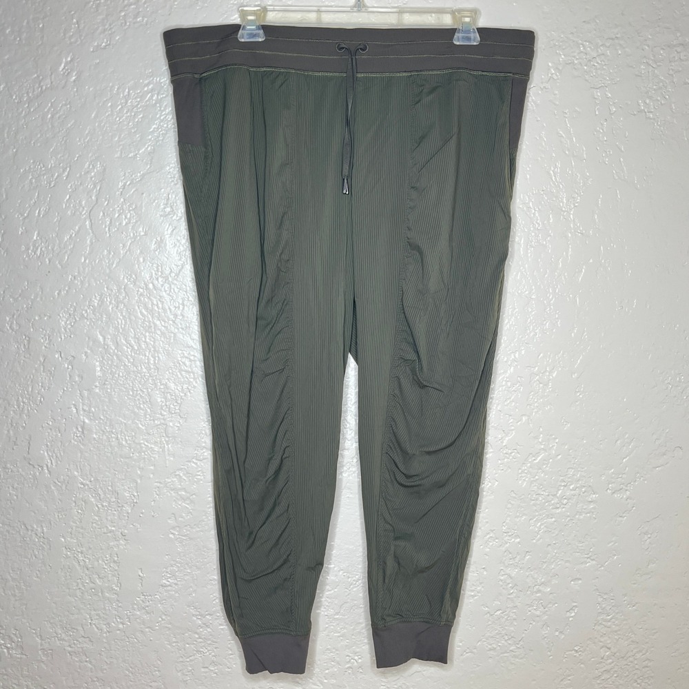 Lululemon Beyond the Studio Jogger Ribbed Dark Olive Green Size 20 High Rise